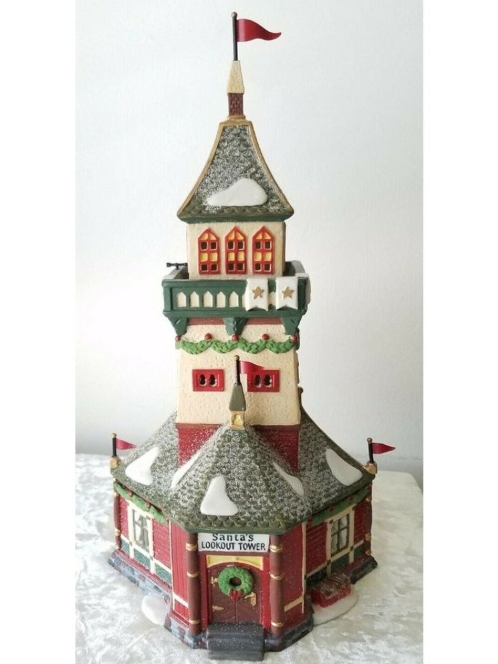 Dept 56 North Pole - Santa's Lookout Tower